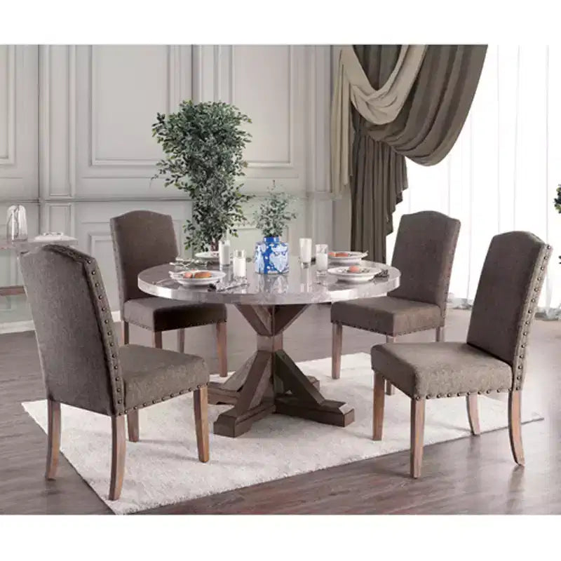 Chaise de salle à manger capitonnée en bois gris - : Garniture cloutée, revêtement en polyester