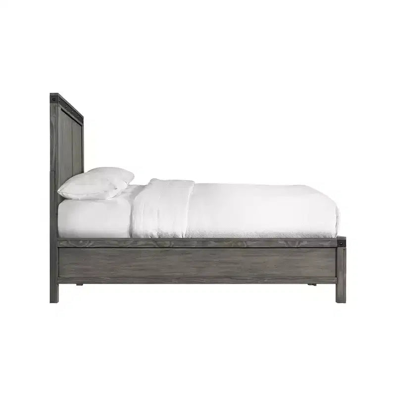 Ensemble de chambre à coucher King Panel gris - : Comprend commode, chiffonnier et table de chevet
