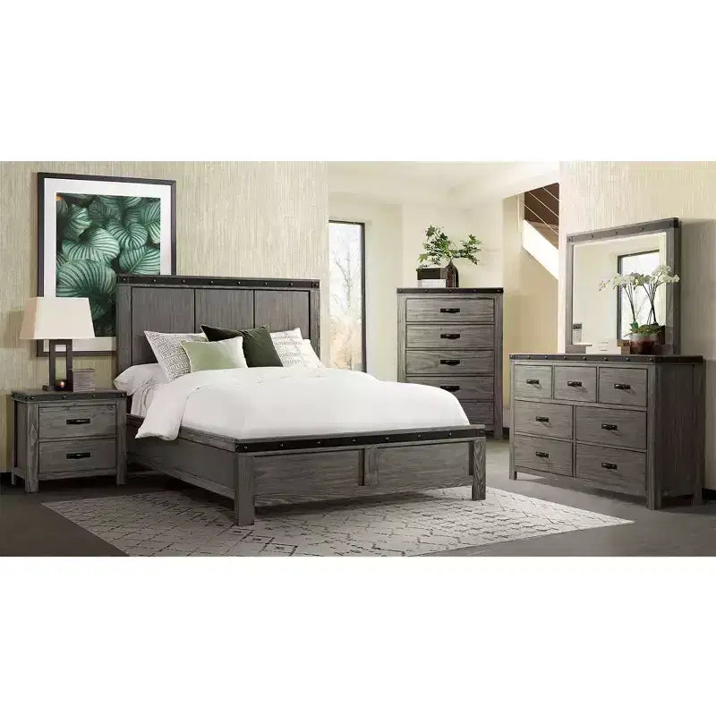 Ensemble de chambre à coucher King Panel gris - : Comprend commode, chiffonnier et table de chevet