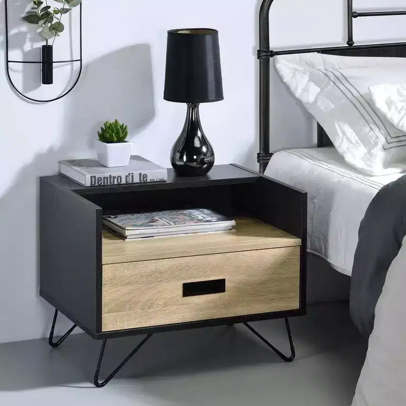 Table d'appoint 21" en chêne et finition noire - : style industriel, tiroir de rangement