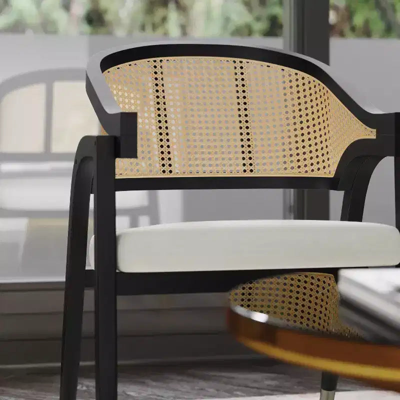 Chaise de salle à manger ou d'appoint Oliver Cane Rattan avec cadre en bois massif, dossier tissé et assise rembourrée